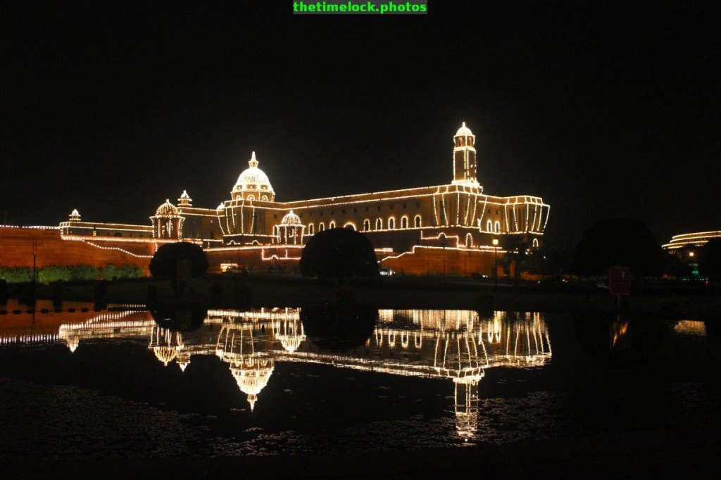 Rajpath at night