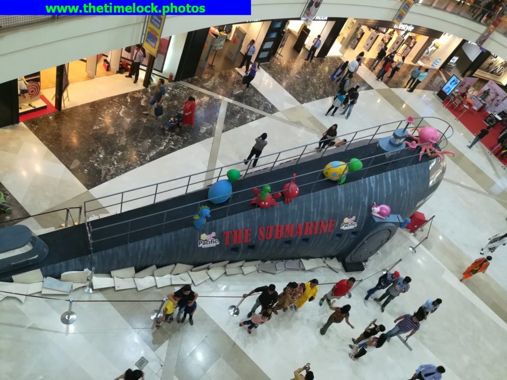 submarine at pacific mall tagore garden
